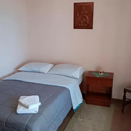 Misty Mountain Manor Apartamento